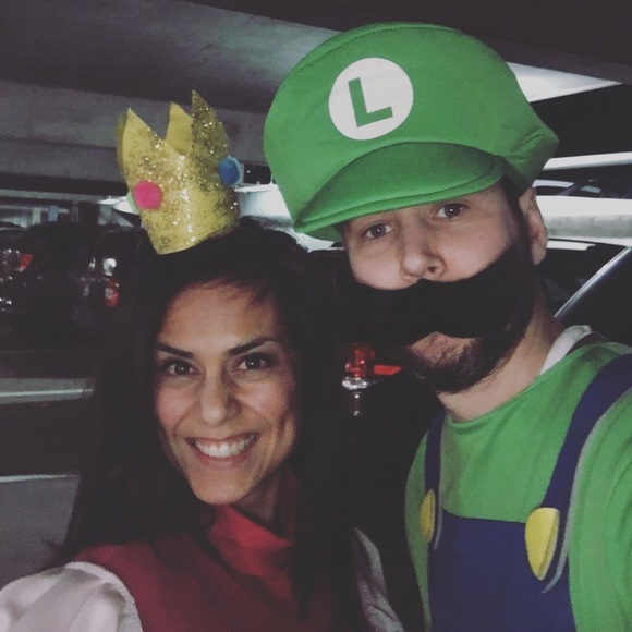 Meet your Posher, Elizabeth. - Picture 4 of 7